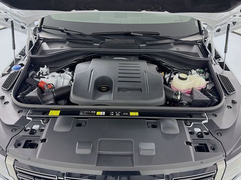 New 2026 Land Rover Range Rover Sport SE image 31