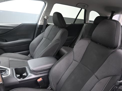 Used 2021 Subaru Outback Premium AWD/4WD image 21