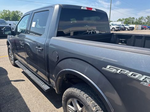 Used 2018 Ford F150 XLT w/ Equipment Group 301A Mid AWD/4WD image 19