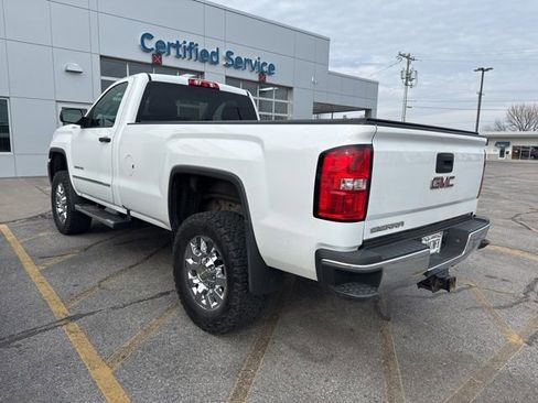 Used 2017 GMC Sierra 2500 4x4 Regular Cab w/ Sierra Convenience Package image 4