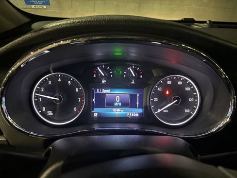 Used 2020 Buick Encore Preferred FWD image 4