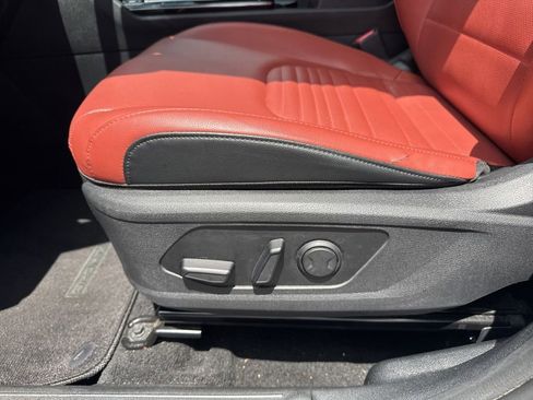 Used 2023 Kia Sportage SX FWD image 18