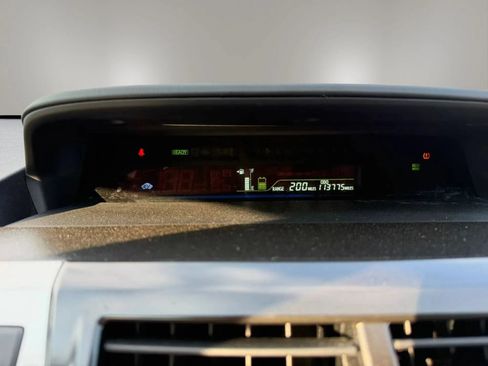 Used 2012 Toyota Prius V Three FWD image 23