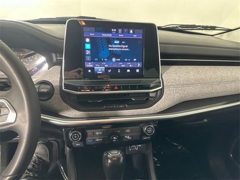 Certified 2022 Jeep Compass Latitude image 28