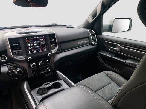 Used 2020 RAM 1500 Big Horn image 22
