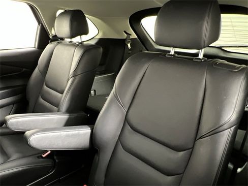 Used 2023 MAZDA CX-9 Touring image 22