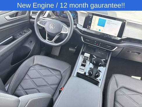 New 2026 Volkswagen Atlas Cross Sport SE FWD image 10
