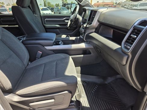 Used 2019 RAM 1500 Big Horn AWD/4WD image 12