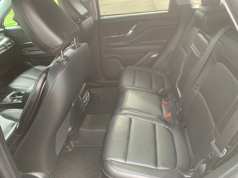 Used 2021 Lincoln Corsair AWD w/ Rear Removable Package Tray image 24