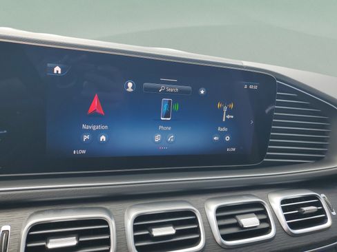 Certified 2026 Mercedes-Benz GLS 450 4MATIC image 24
