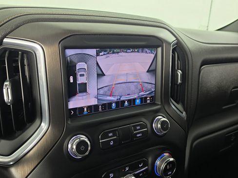 Used 2021 GMC Sierra 1500 AT4 w/ AT4 Value Package AWD/4WD image 28