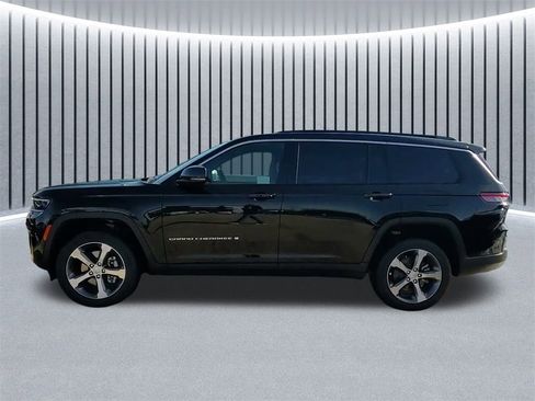 New 2026 Jeep Grand Cherokee L Limited image 18