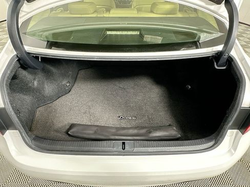 Used 2015 Lexus ES 350 w/ Ultra Luxury Package FWD image 33