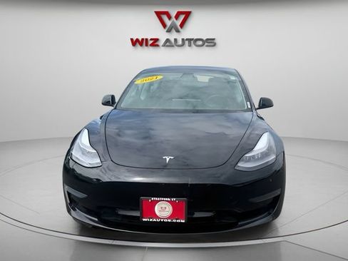 Used 2021 Tesla Model 3 Standard Range Plus RWD image 8