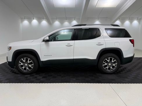 Used 2023 GMC Acadia SLT image 4