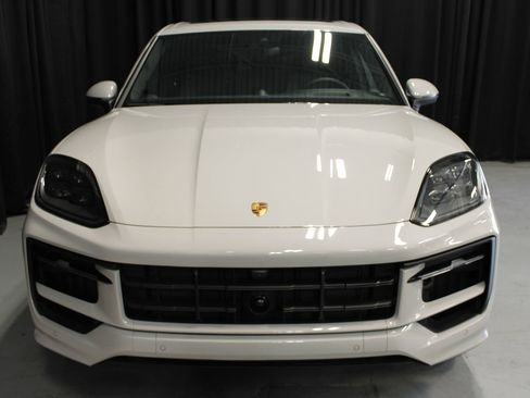 New 2026 Porsche Cayenne S AWD/4WD image 7