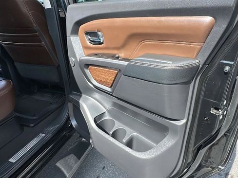 Used 2017 Nissan Titan Platinum Reserve AWD/4WD image 27