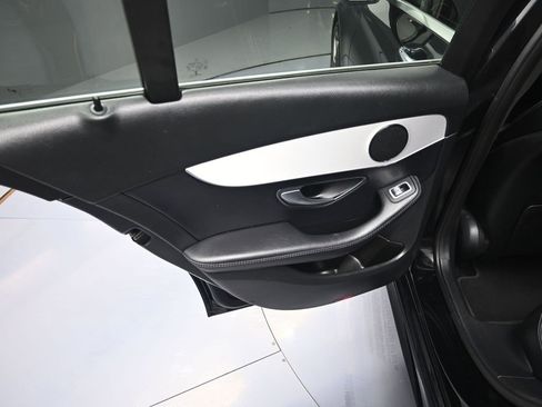 Used 2020 Mercedes-Benz C 300 4MATIC Sedan image 27