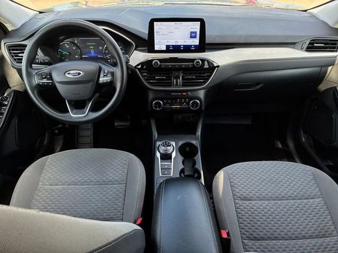 Used 2022 Ford Escape SE AWD/4WD image 9