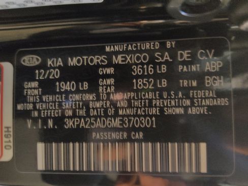 Used 2021 Kia Rio S FWD image 33