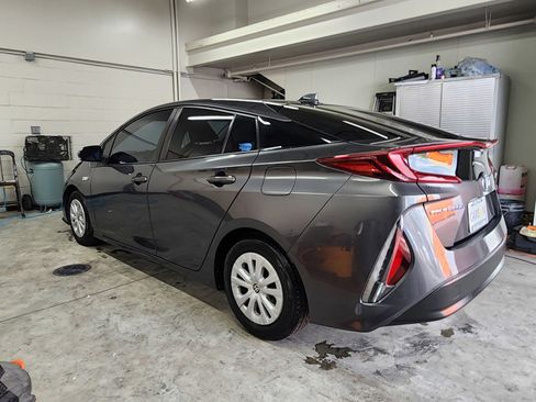 Used 2021 Toyota Prius Prime Limited image 29