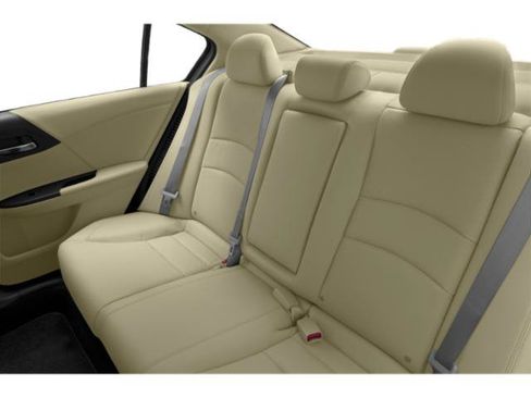 Used 2015 Honda Accord Touring image 17