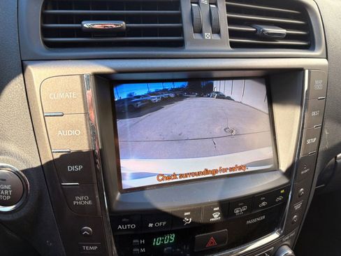 Used 2011 Lexus IS 250 AWD image 31