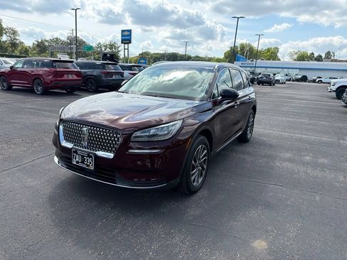 Used 2021 Lincoln Corsair AWD w/ Equipment Group 101A image 4