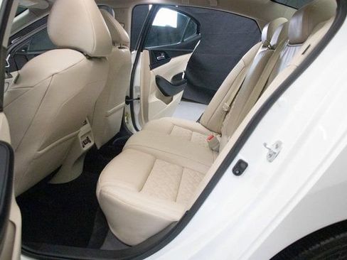Used 2023 Nissan Maxima Platinum FWD image 20
