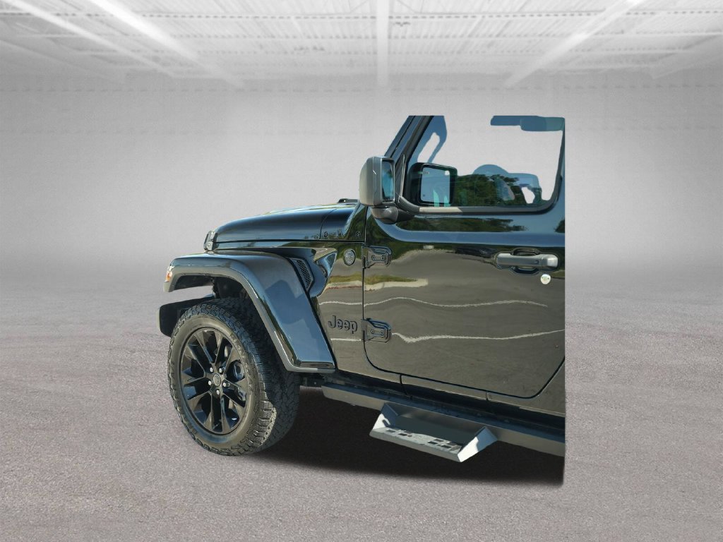 Used 2024 Jeep Gladiator Sport AWD/4WD image 41