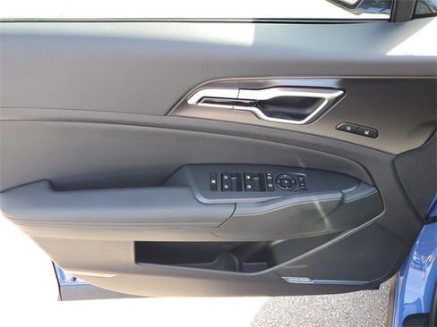 New 2026 Kia Sportage SX image 21