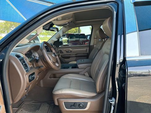 Used 2019 RAM 1500 Limited AWD/4WD image 18