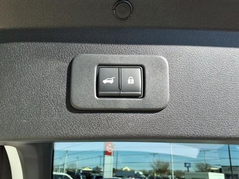 New 2026 Nissan Leaf Platinum+ image 11