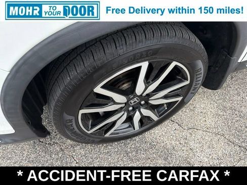 Used 2021 Honda Pilot Touring image 11