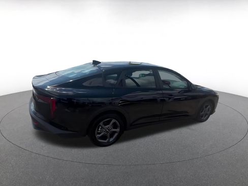 Used 2025 Kia K4 FWD image 14