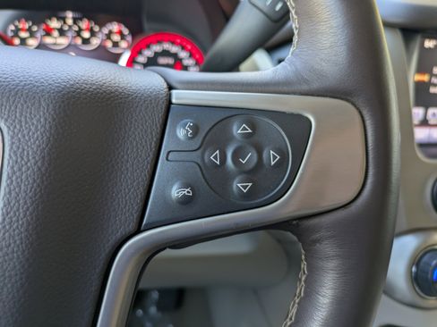 Used 2016 GMC Yukon Denali w/ Open Road Package image 24