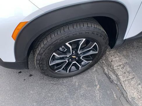 Used 2023 Chevrolet TrailBlazer ACTIV w/ Sun and Liftgate Package image 29