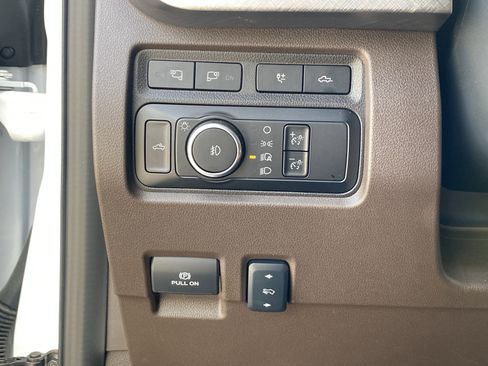Used 2024 Ford F250 King Ranch AWD/4WD image 29