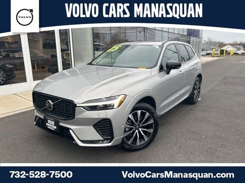 Certified 2025 Volvo XC60 B5 Plus image 1