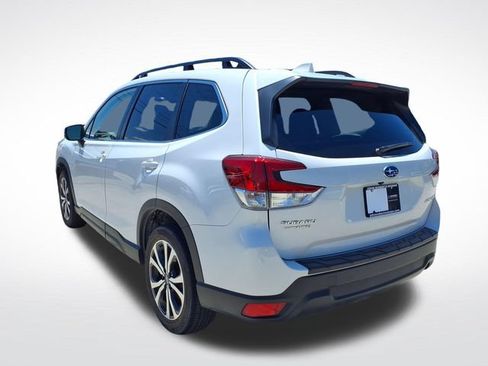 Used 2023 Subaru Forester Limited AWD/4WD image 15
