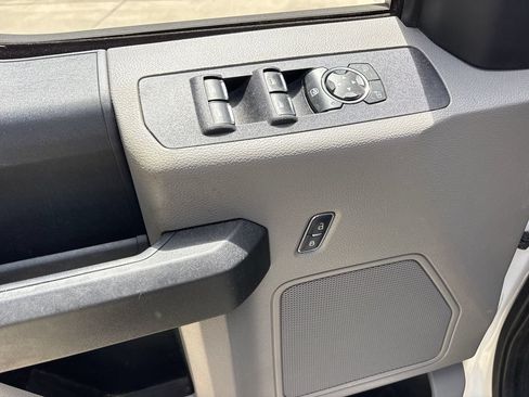 Used 2017 Ford F250 XL w/ Power Equipment Group RWD image 16
