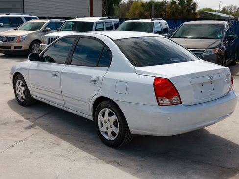Used 2005 Hyundai Elantra GLS FWD image 4