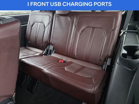 Used 2023 Ford Expedition Max Limited image 17