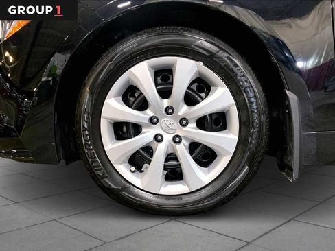 Used 2023 Toyota Corolla LE image 10