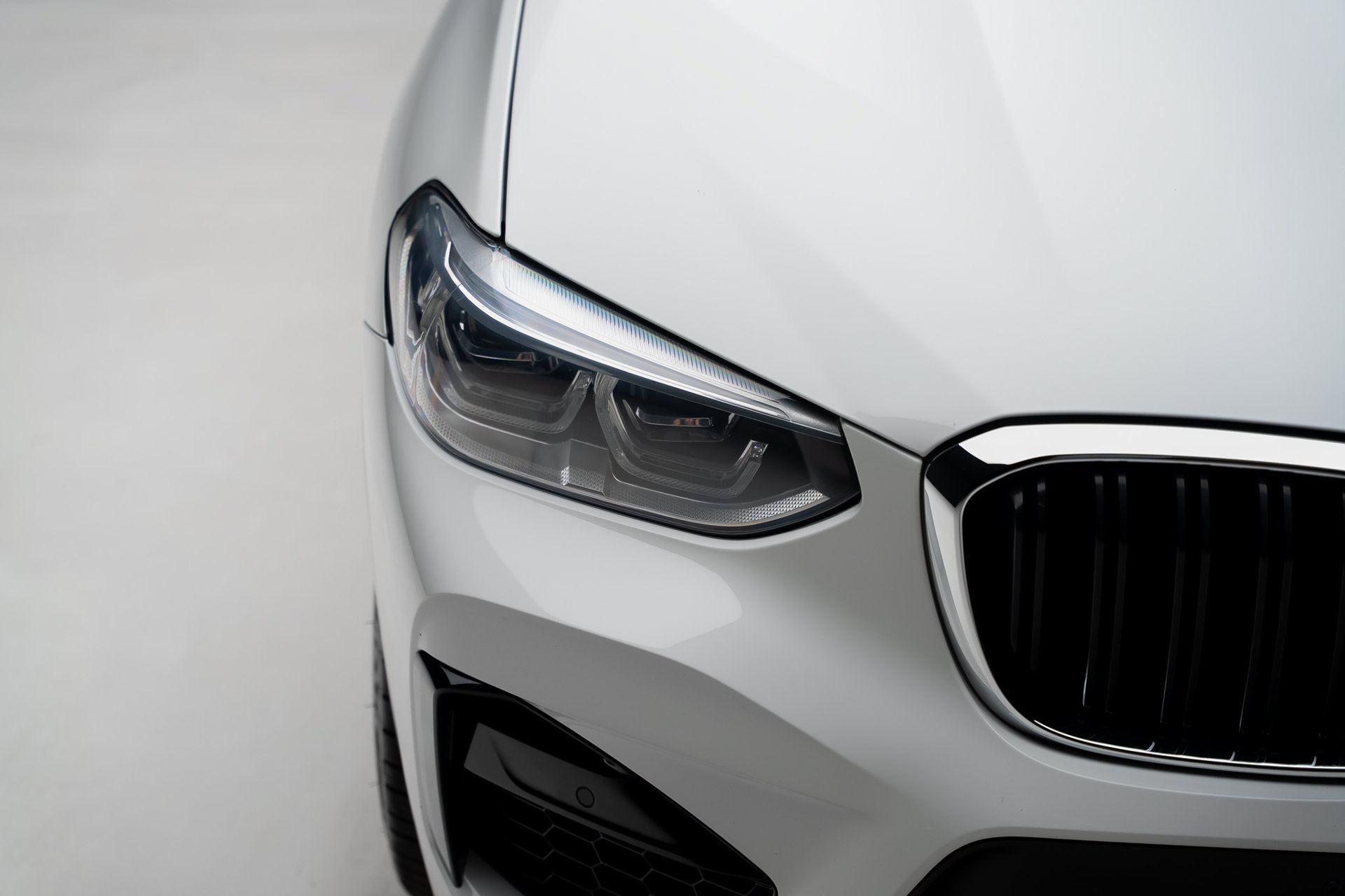 Used 2021 BMW X4 M w/ Executive Package AWD/4WD image 12
