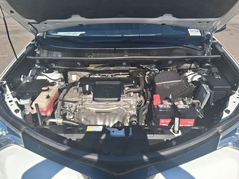 Certified 2016 Toyota RAV4 SE image 16