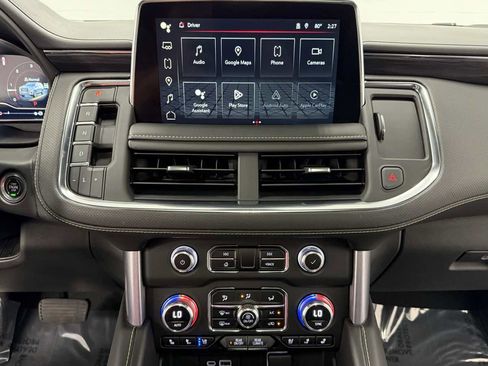 Used 2023 GMC Yukon XL SLT image 25