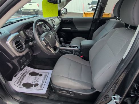 Certified 2023 Toyota Tacoma SR5 w/ SX Package image 17