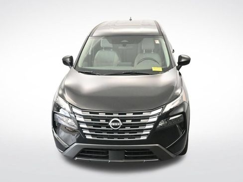 Used 2025 Nissan Rogue SV FWD image 21