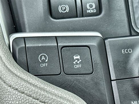 Used 2024 Toyota Grand Highlander AWD image 17